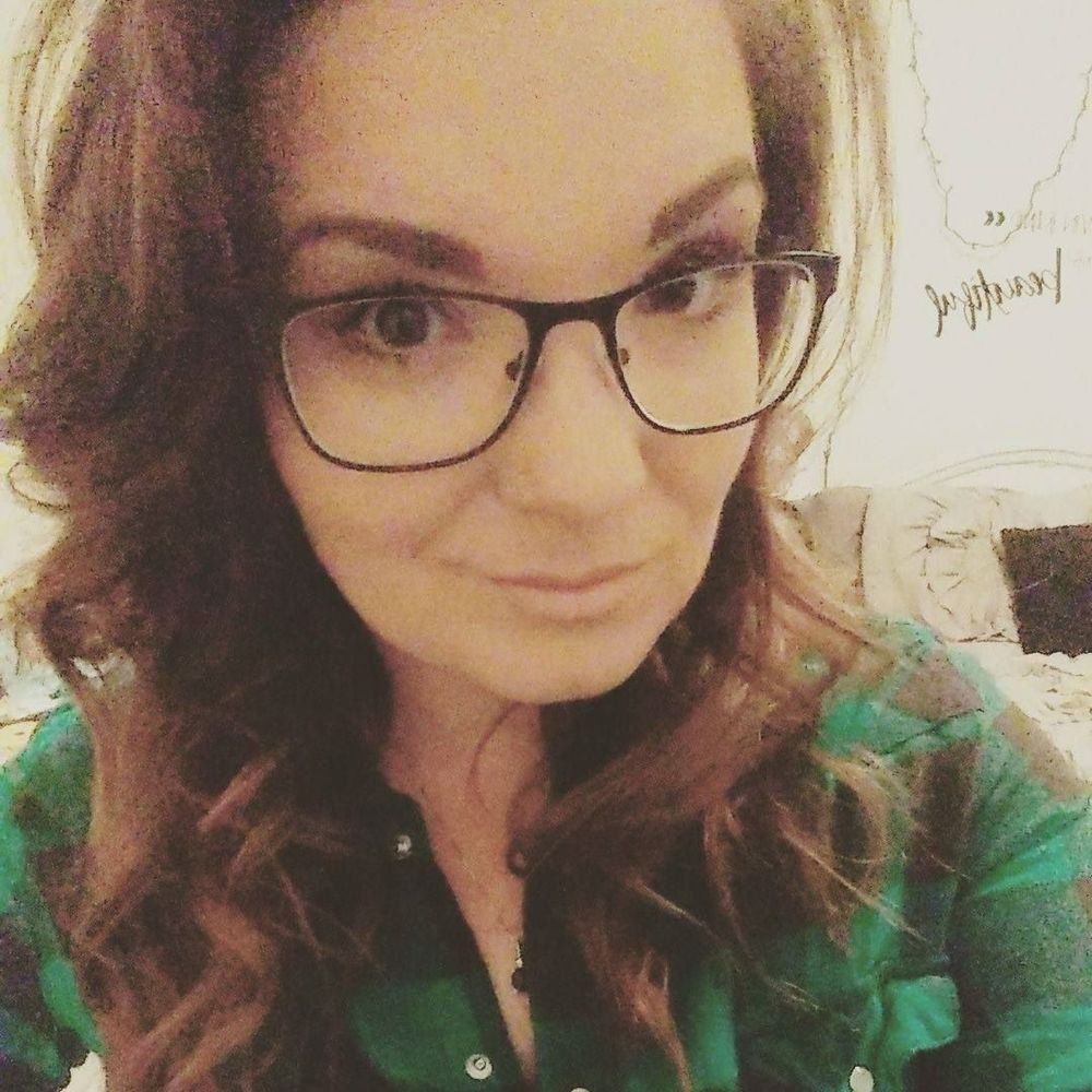 Meet your Posher, Jeanine